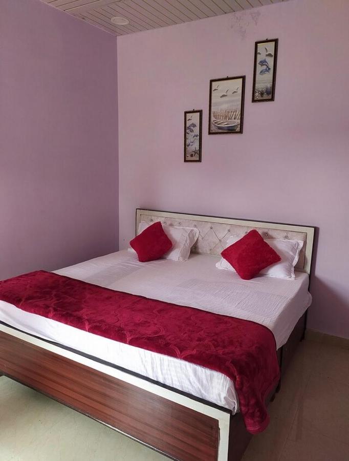 Oyo 82476 Royal Garden Ghaziabad Exterior photo